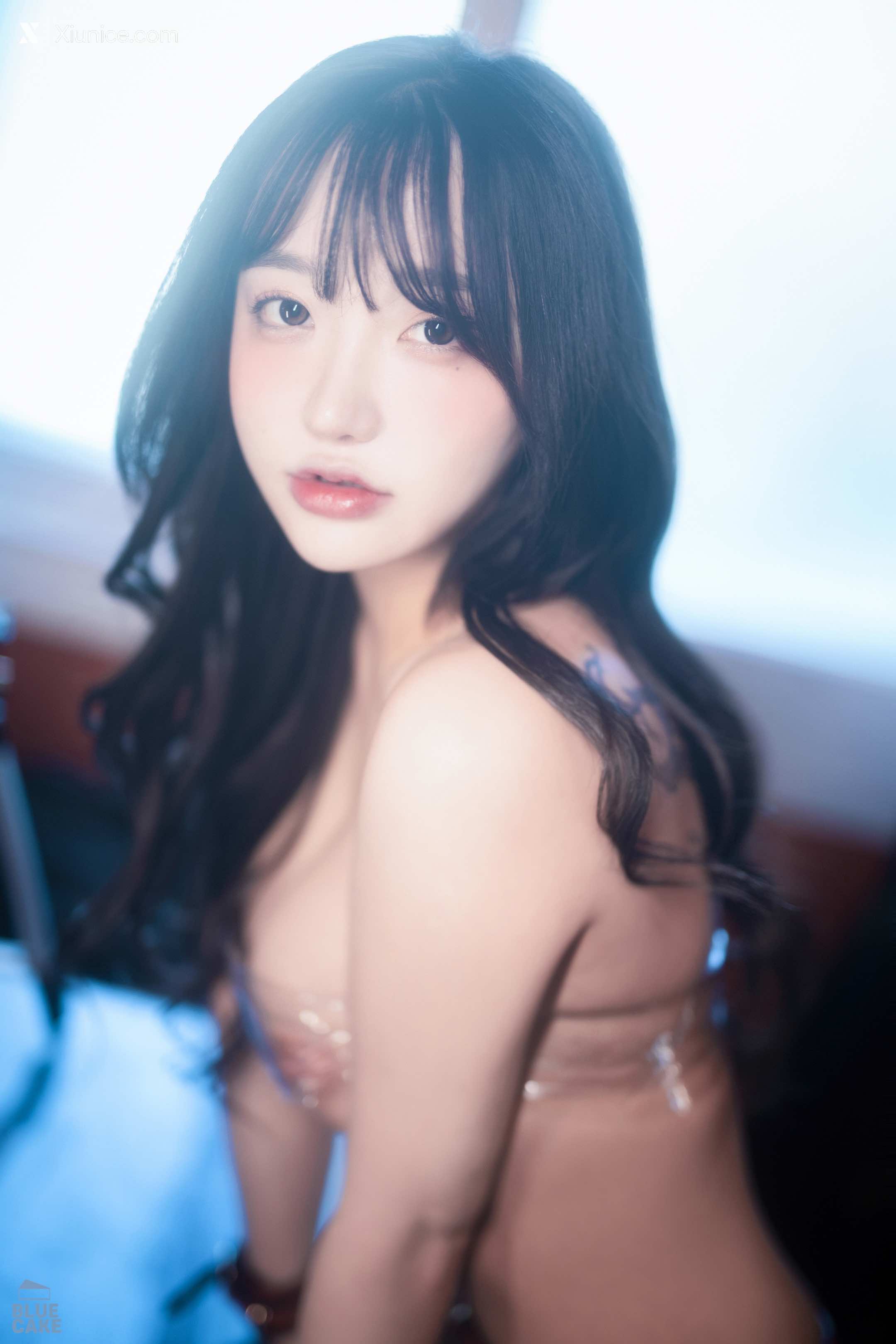 BLUECAKE Son Ye Eun (손예은) REDHOOD SM 46
