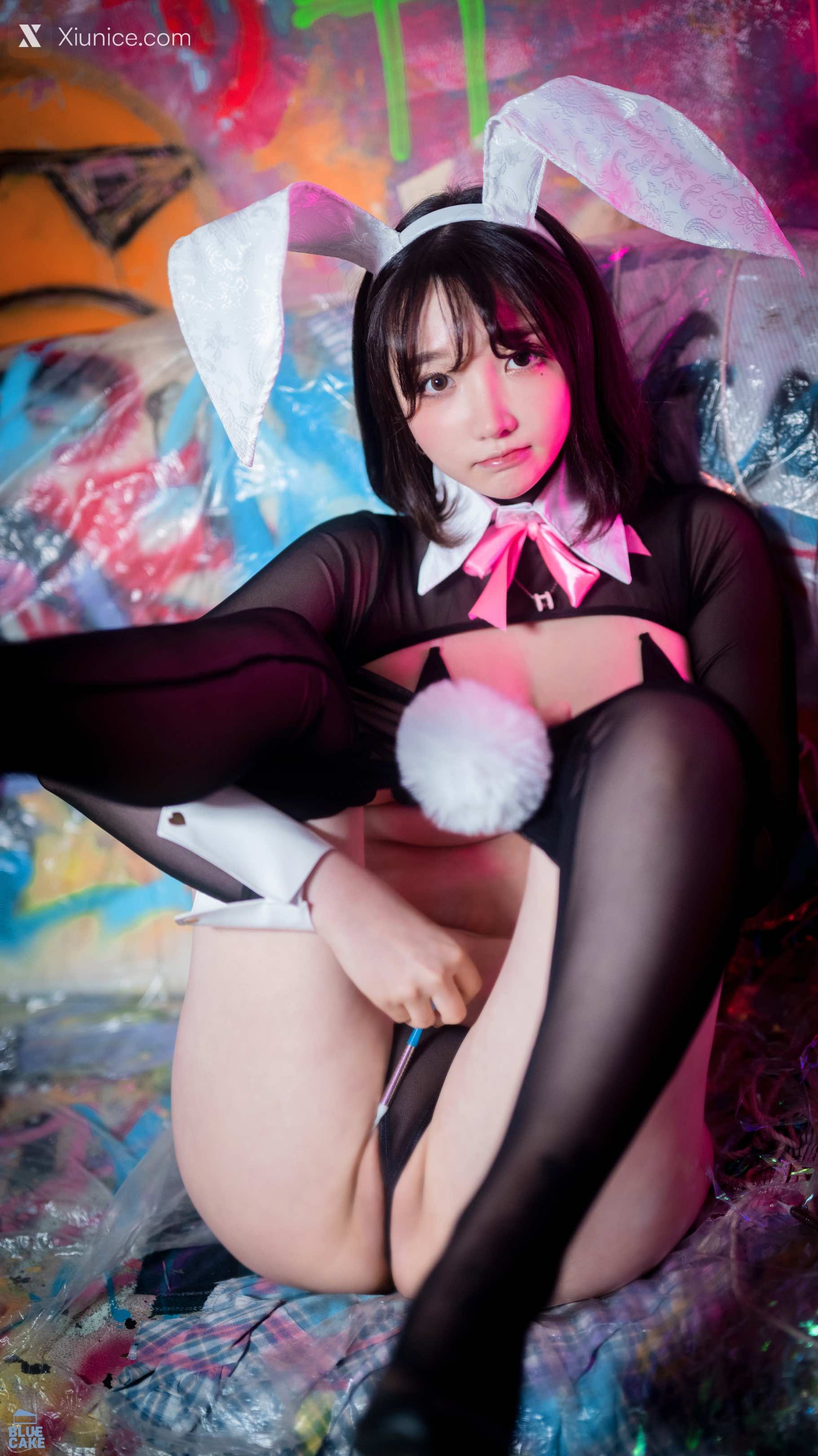 BLUECAKE Son Ye Eun (손예은) Reverse Bunny Girl 122