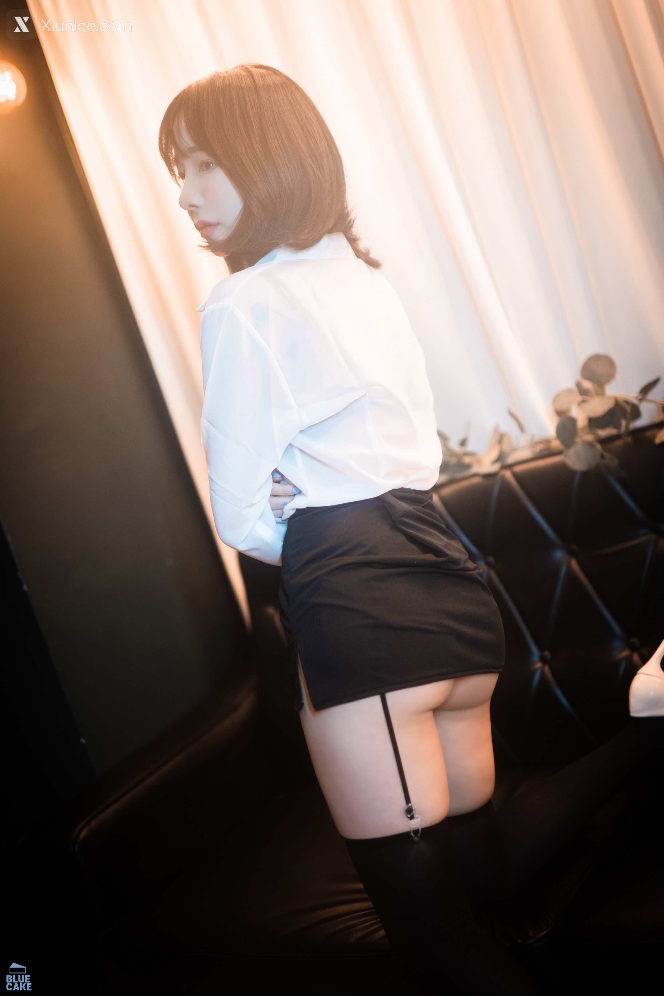 BLUECAKE Yeji (예지) Cat Play 1