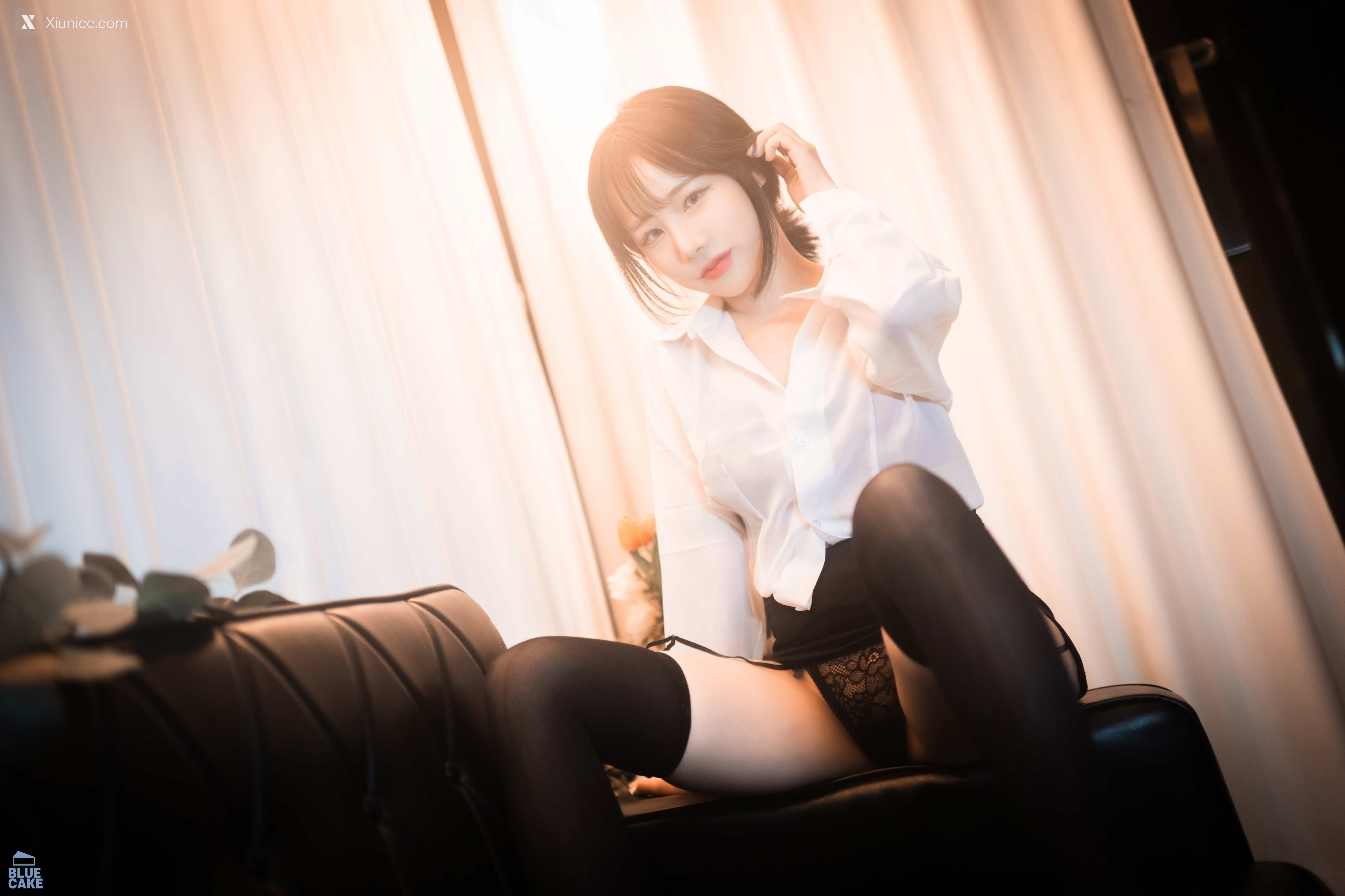 BLUECAKE Yeji (예지) Cat Play 9