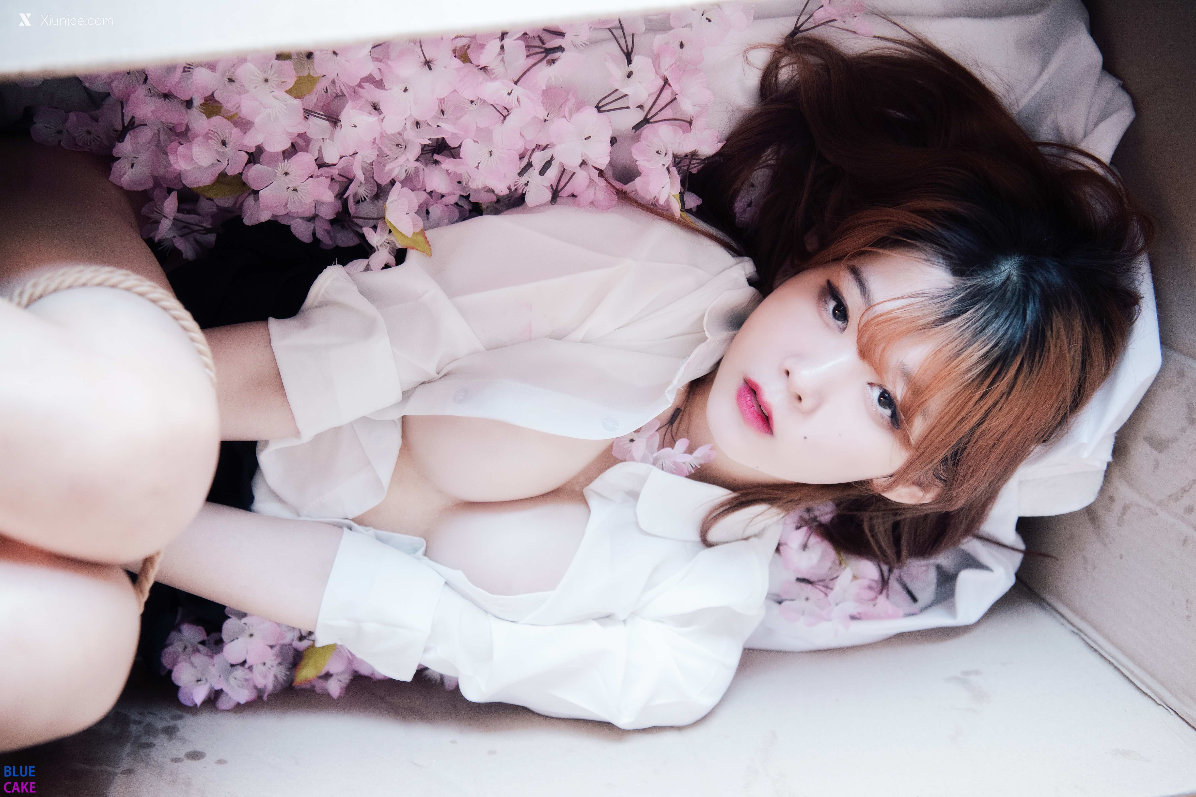 BLUECAKE Zia (지아) Your Gift Birthday 47