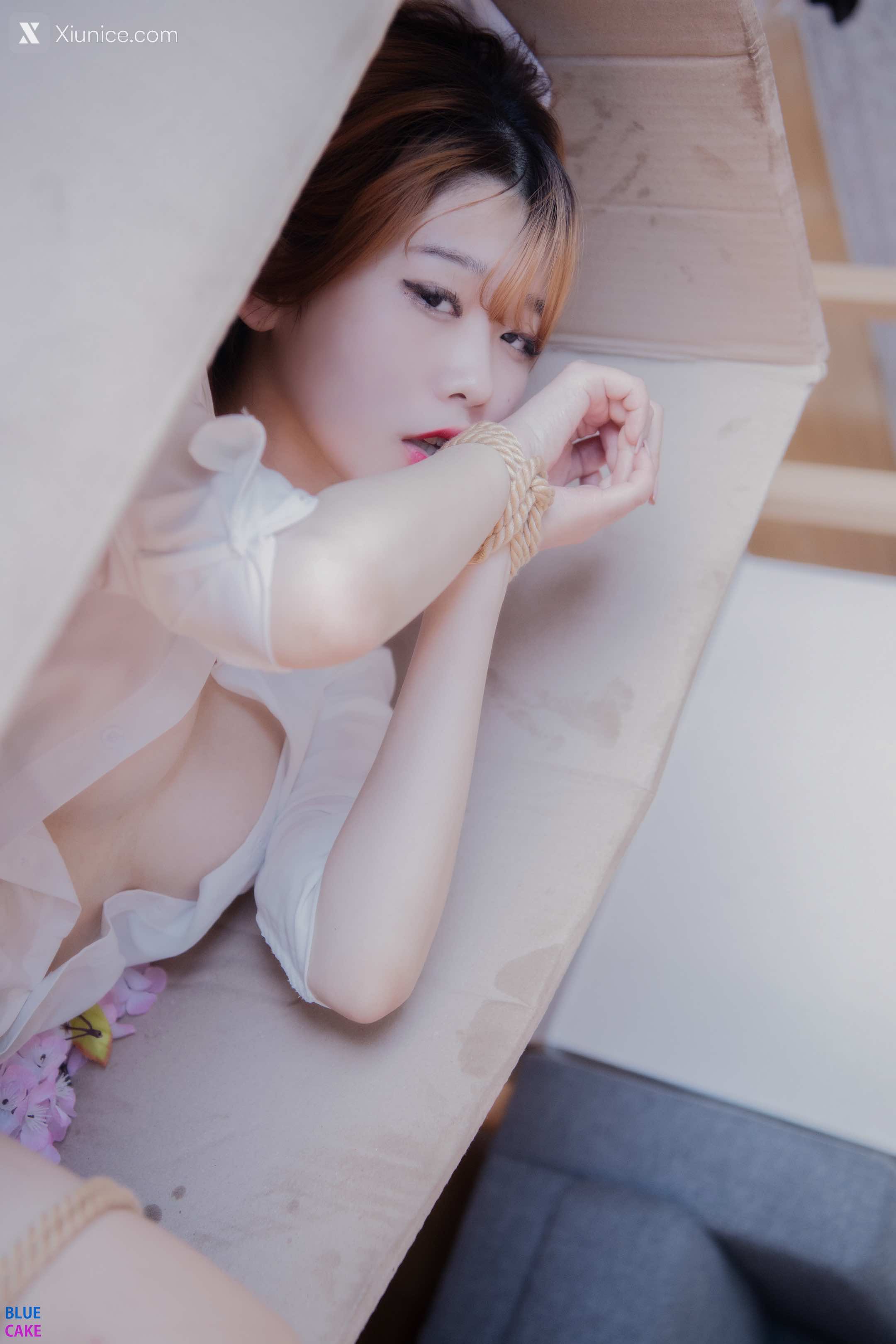 BLUECAKE Zia (지아) Your Gift Birthday 52