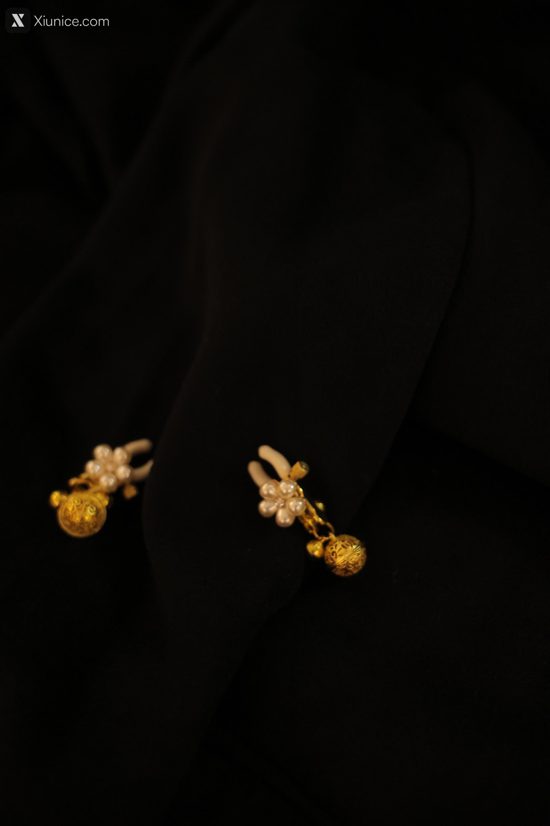 Candy糖糖 R18 秀人网模特 翡翠绿 23