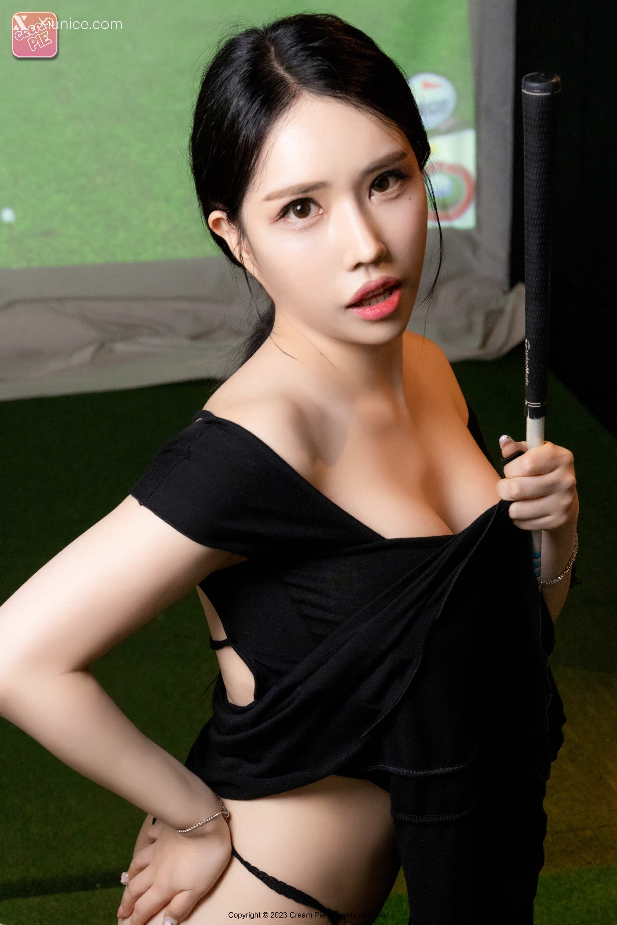 Hani (하니) Screen Golf 3