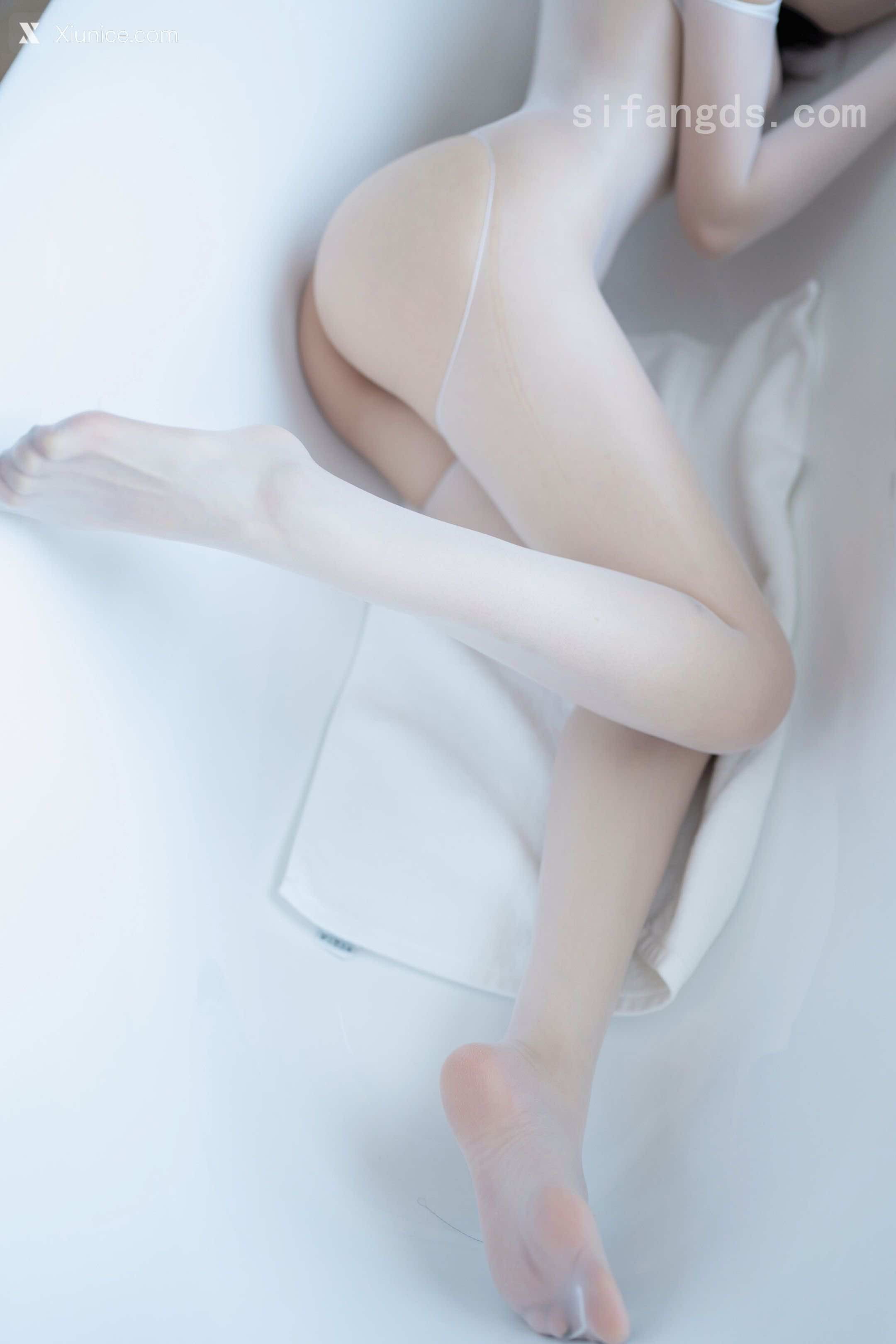 清妙 R18 秀人网模特 极致白丝诱惑 50
