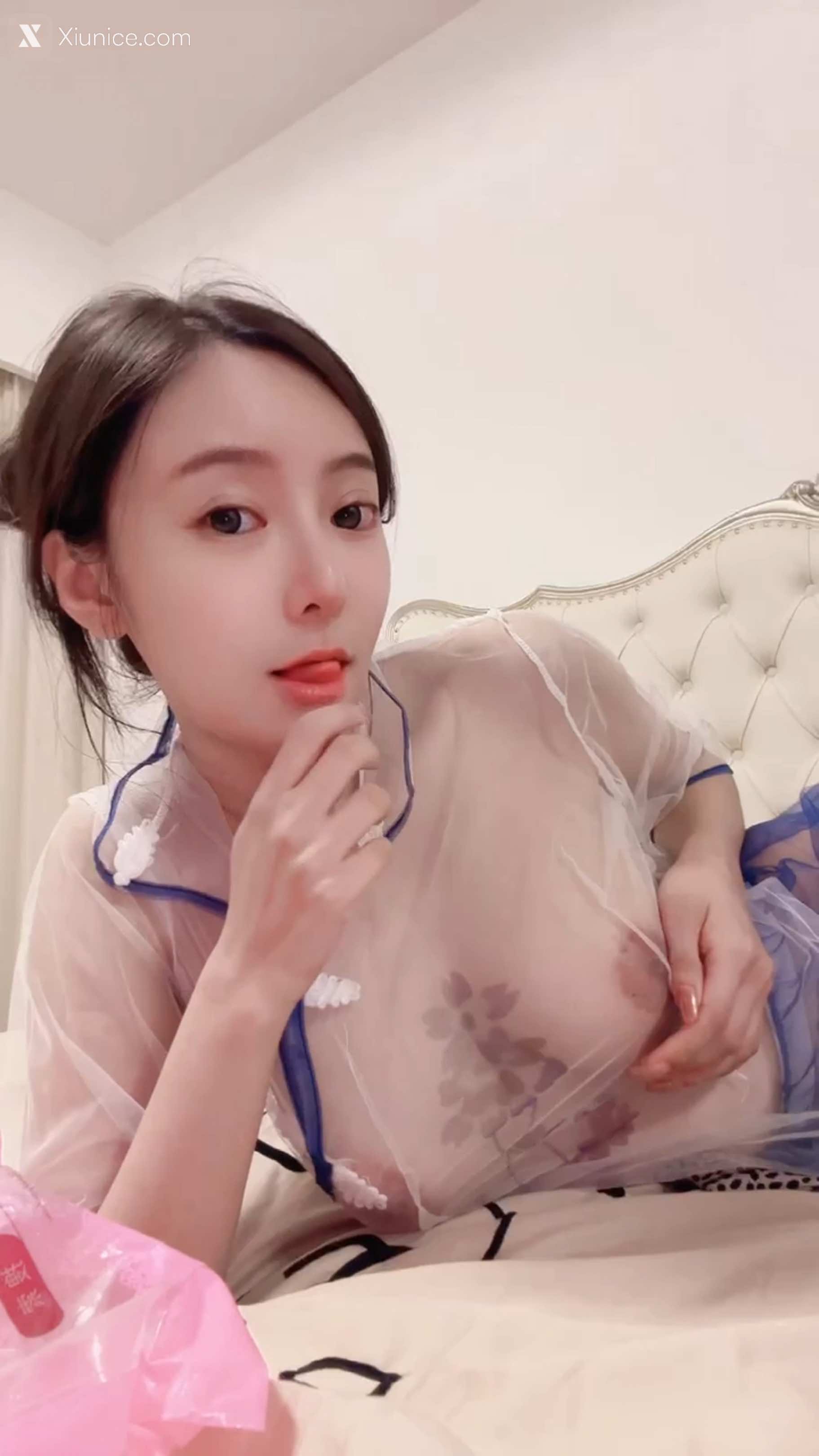 王馨瑶Yanni R18 秀人网模特 浴缸泡泡 48