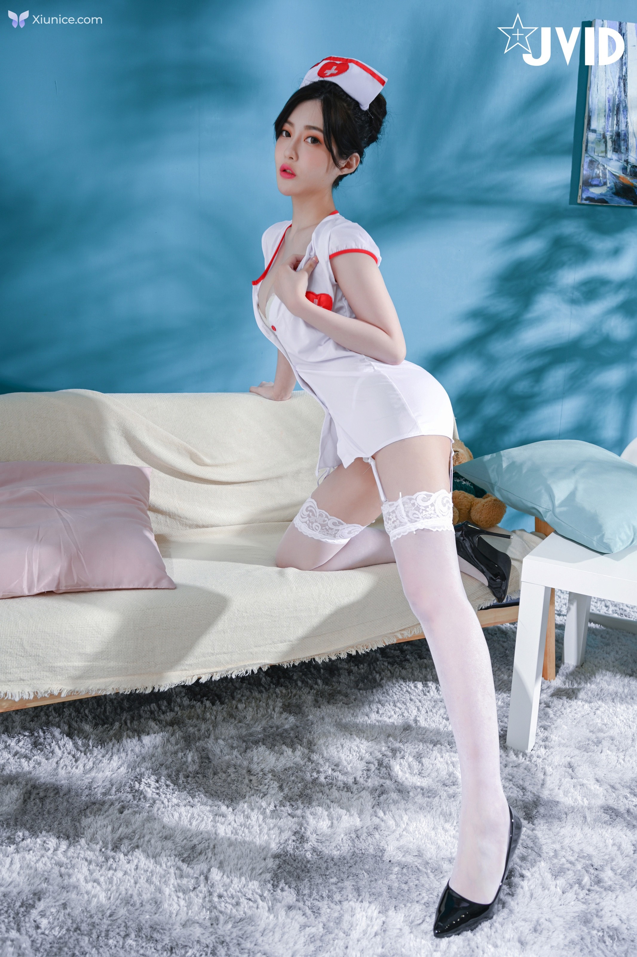 JVID 璃奈醬 – 打完疫苗是不是發燒酸痛痛小護士璃奈醬全心陪伴照顧你還沒輪到打疫苗超幹沒關係璃奈醬腳開開給你在神鮑裡注入白色汁液-79