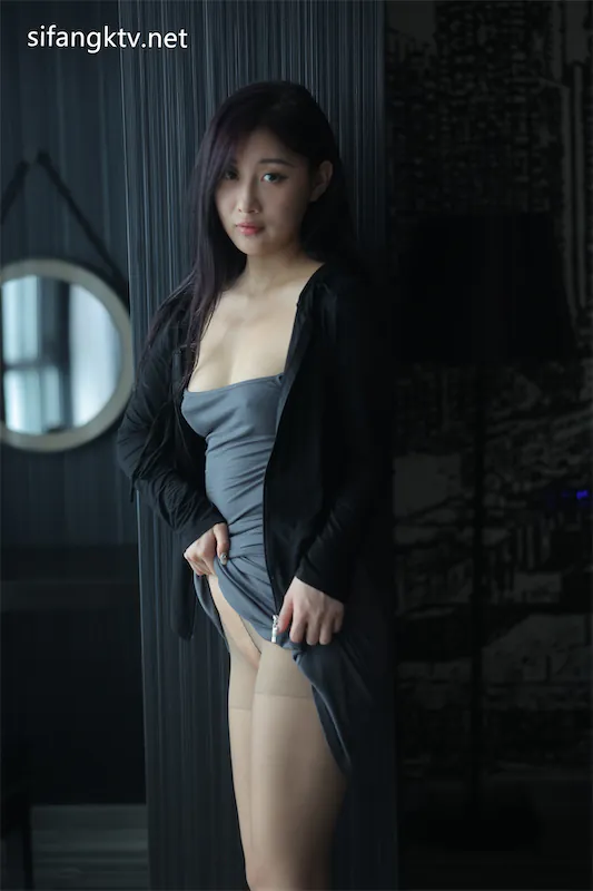 Xiuren-Uncensored-Gu-Chu-Chu-Maily-R18-Xiu-Ren-Wang-Mo-Te-Xin-Jin-Nu-Shen-Duo-Tao-Zhi-Fu-Huo-Li-Shi-Zu-12-thumbnail